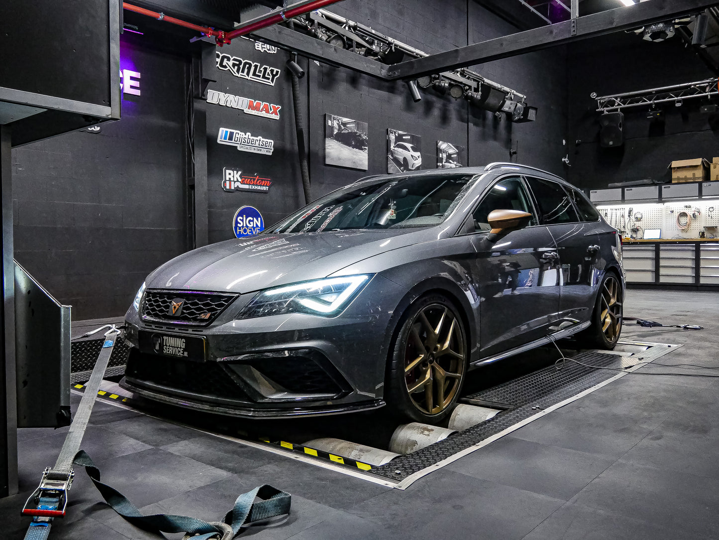 Multimap package for LEON CUPRA/ATECA